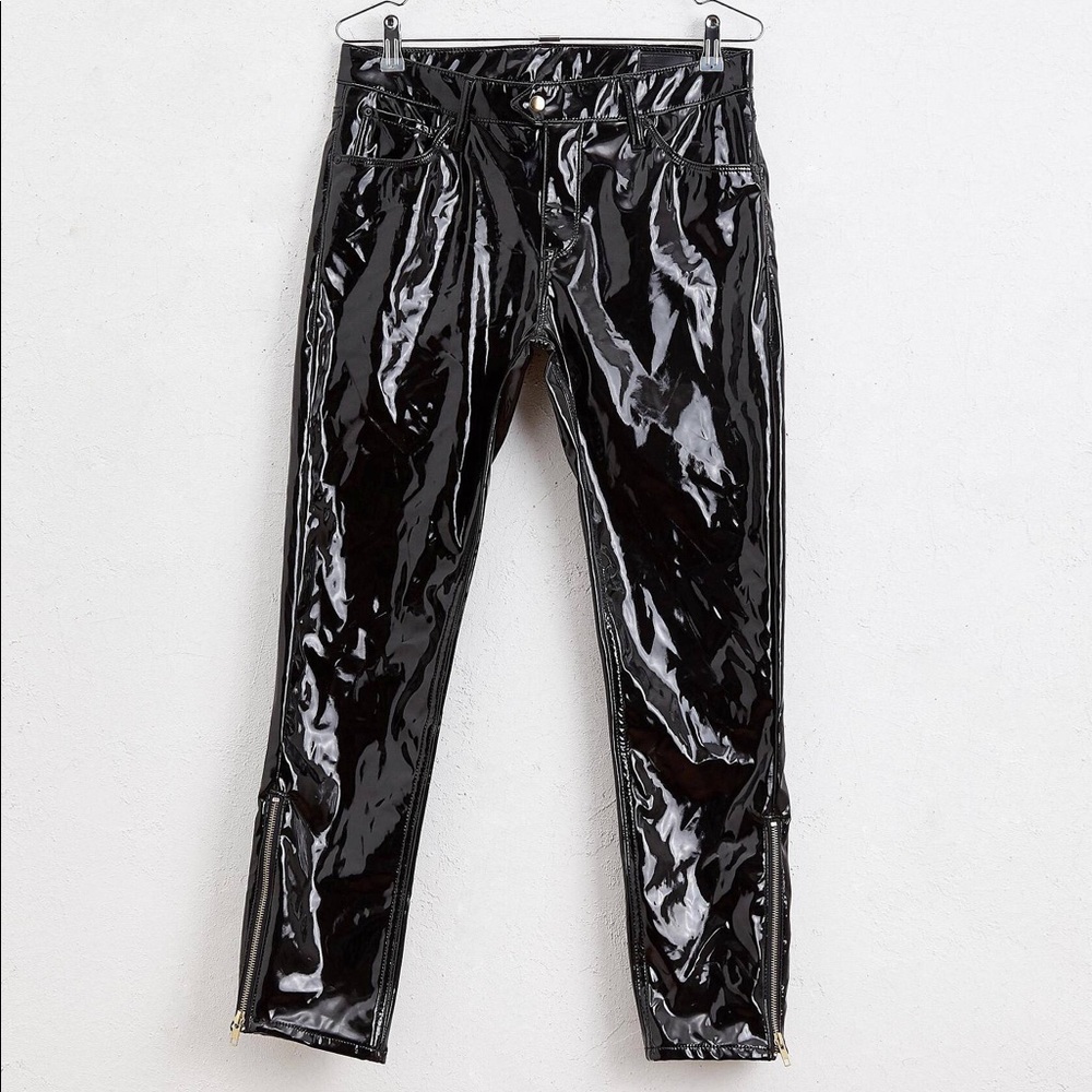 32x32 (fit like 32x30) black vinyl with zip skinny